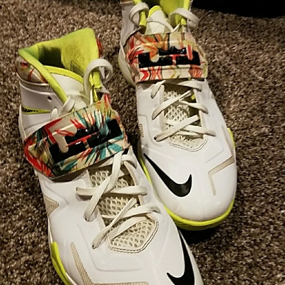 lebrons green and white